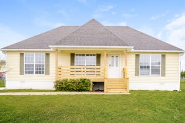 212 QUAIL HOLLOW RD WARRIOR, AL 35180